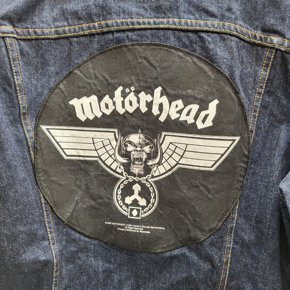 Levis Mens Jean Jacket Dark Blue Medium with Motorhead Patch Sewn on Back - Picture 7 of 7